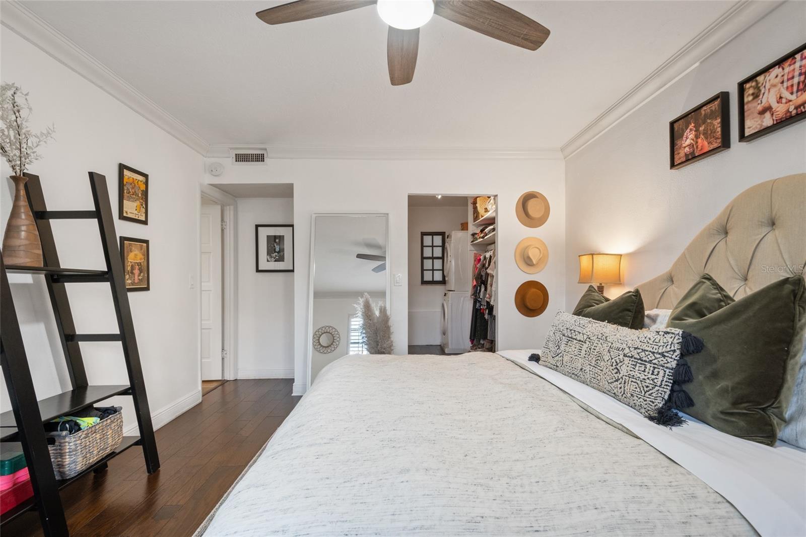 CLOISTERS CONDO - Residential Lease