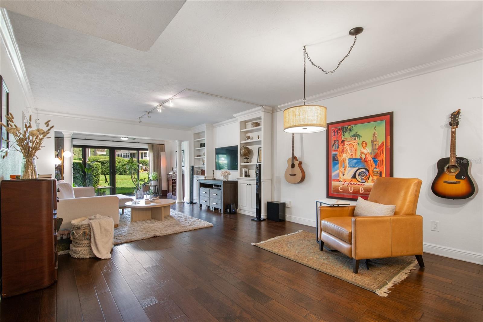 CLOISTERS CONDO - Residential Lease