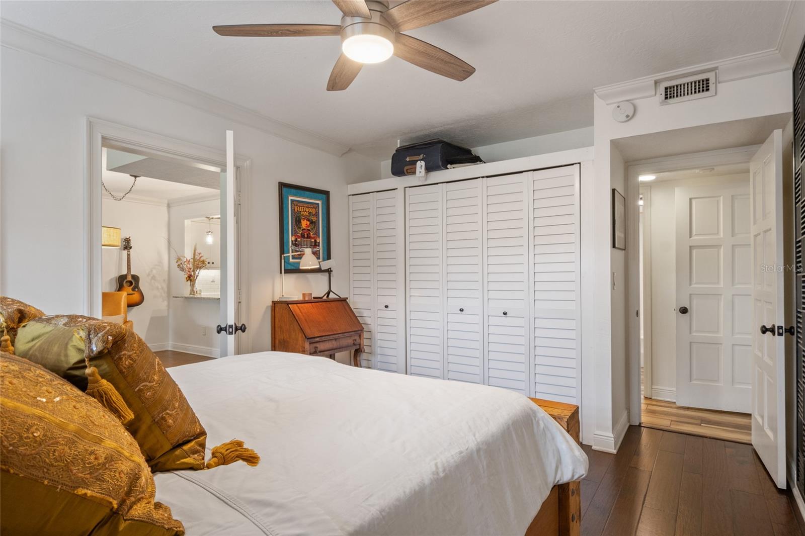 CLOISTERS CONDO - Residential Lease