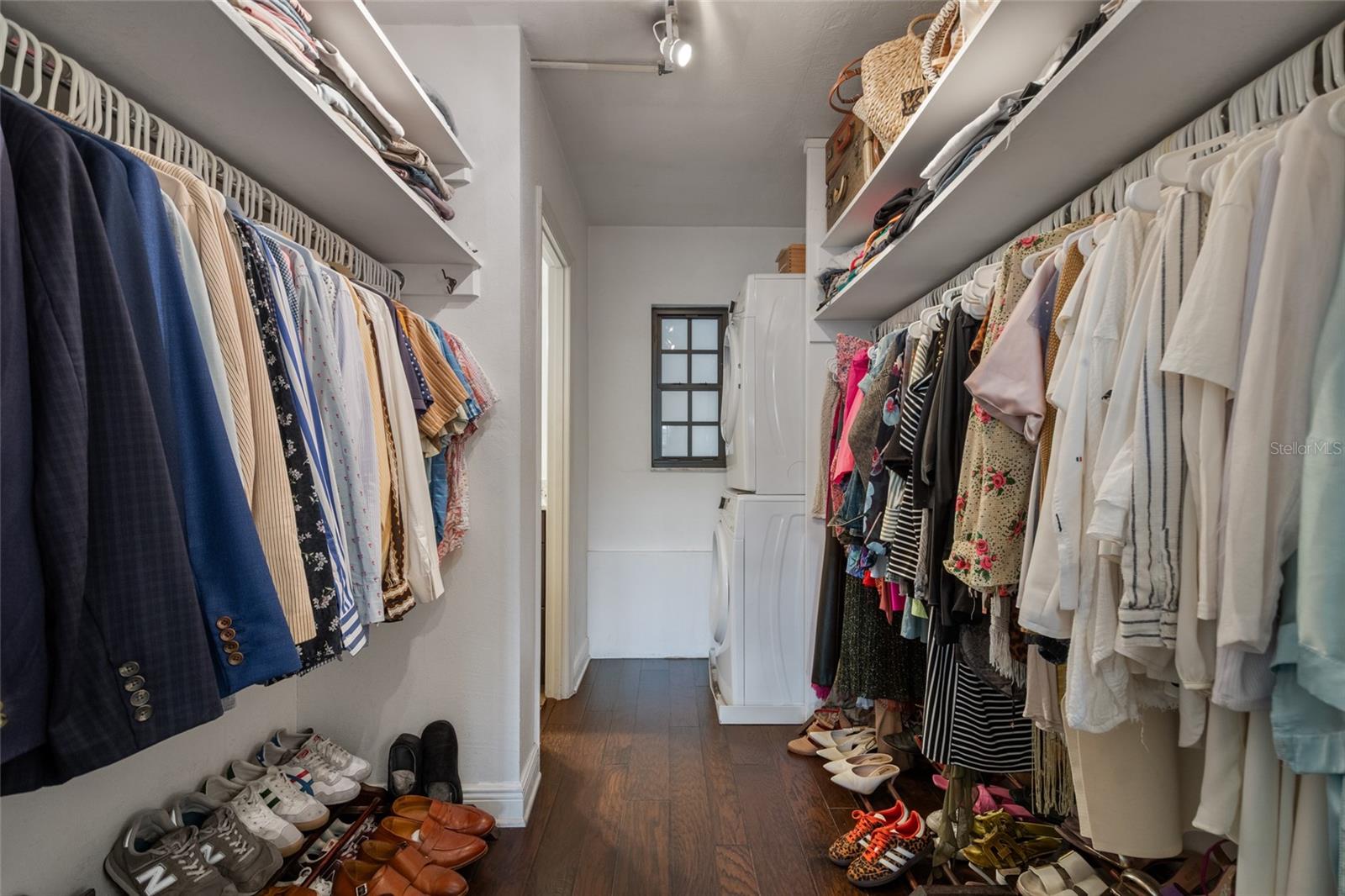 CLOISTERS CONDO - Residential Lease