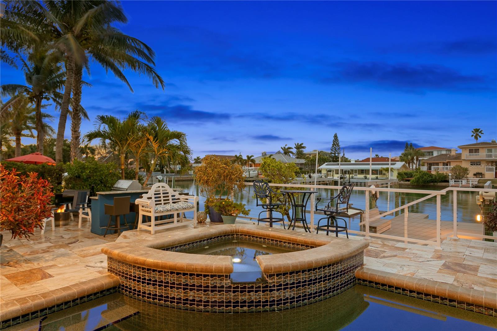 BELLE ISLE - Residential