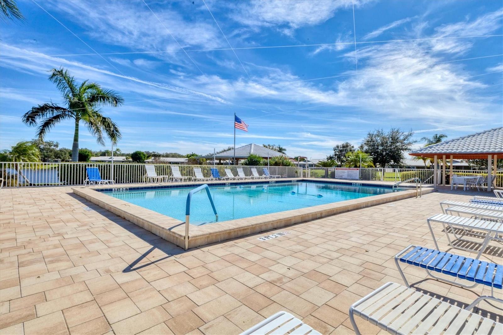 VILLAGE GREEN OF BRADENTON - Residential