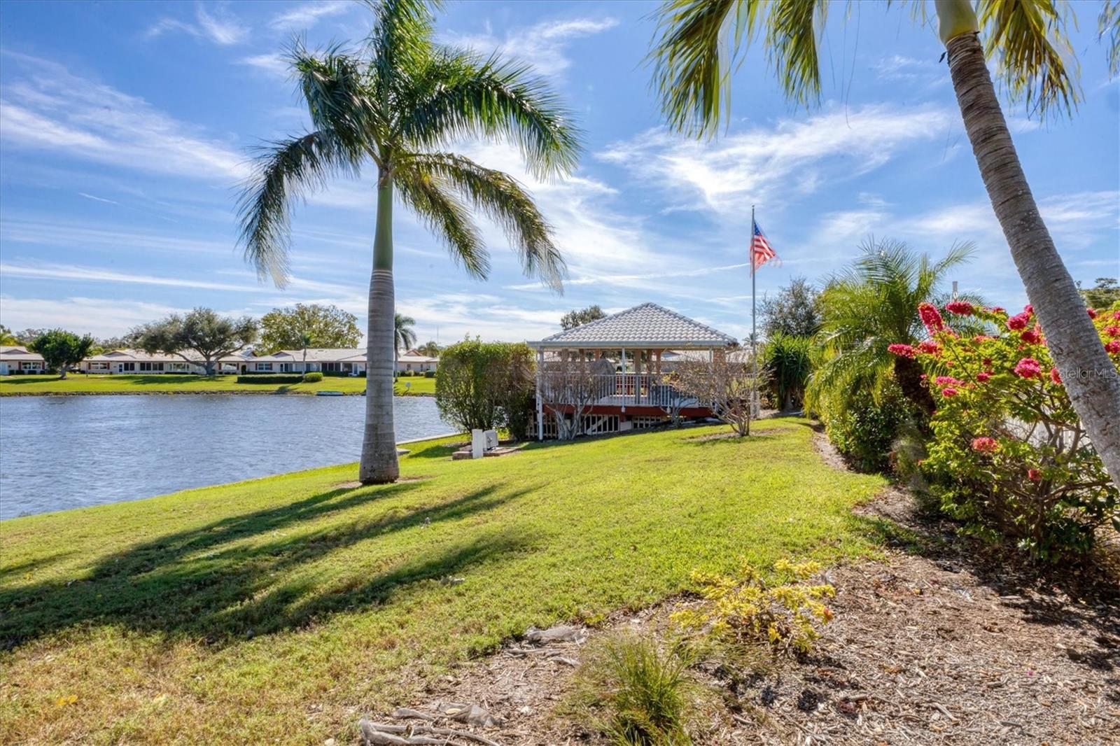 VILLAGE GREEN OF BRADENTON - Residential