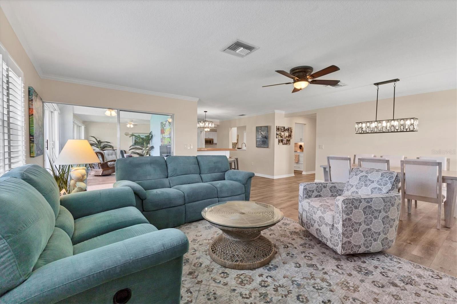 VILLAGE GREEN OF BRADENTON - Residential