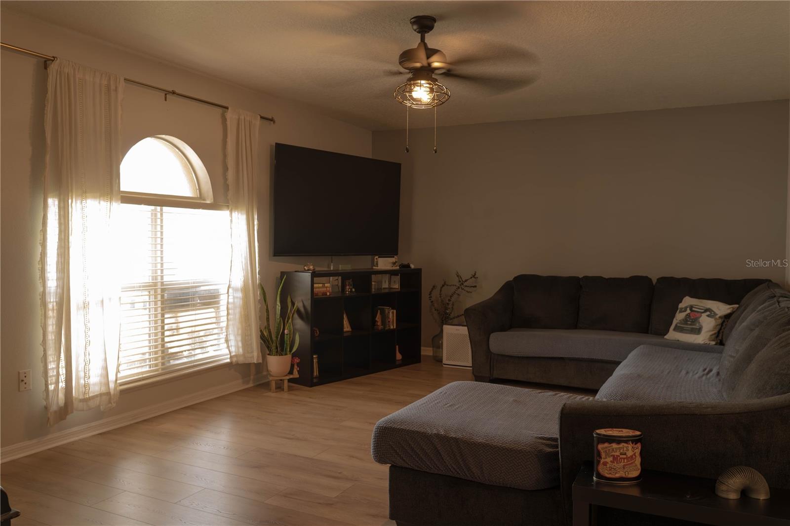 186 CEDAR RIDGE LANE