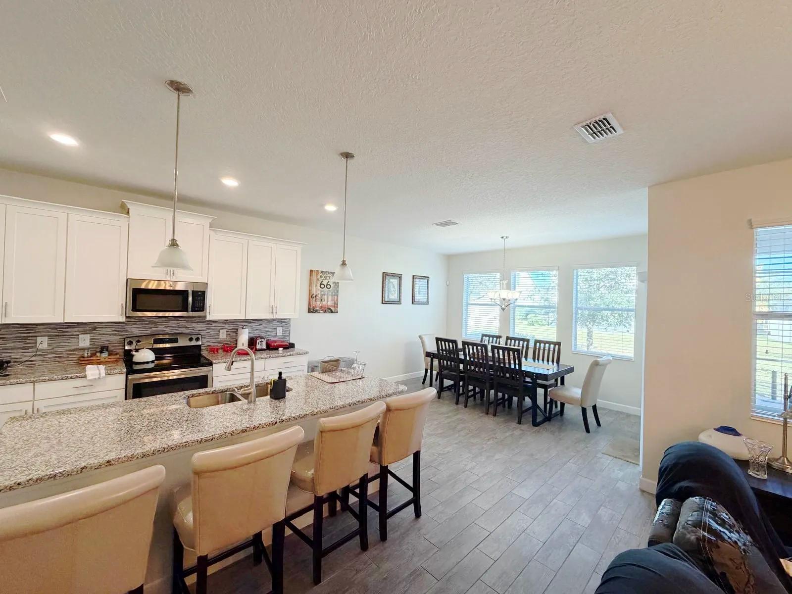 STOREY LAKE - Residential