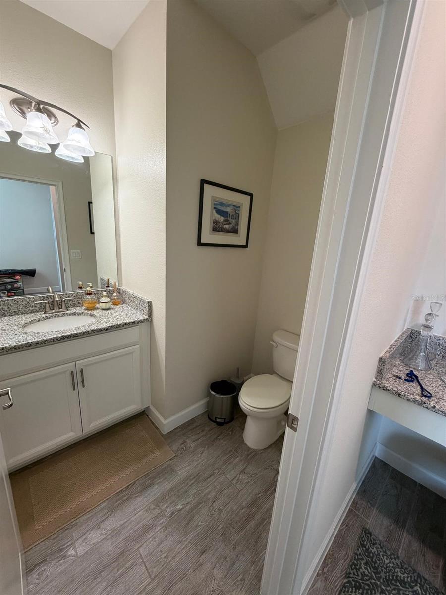 STOREY LAKE - Residential