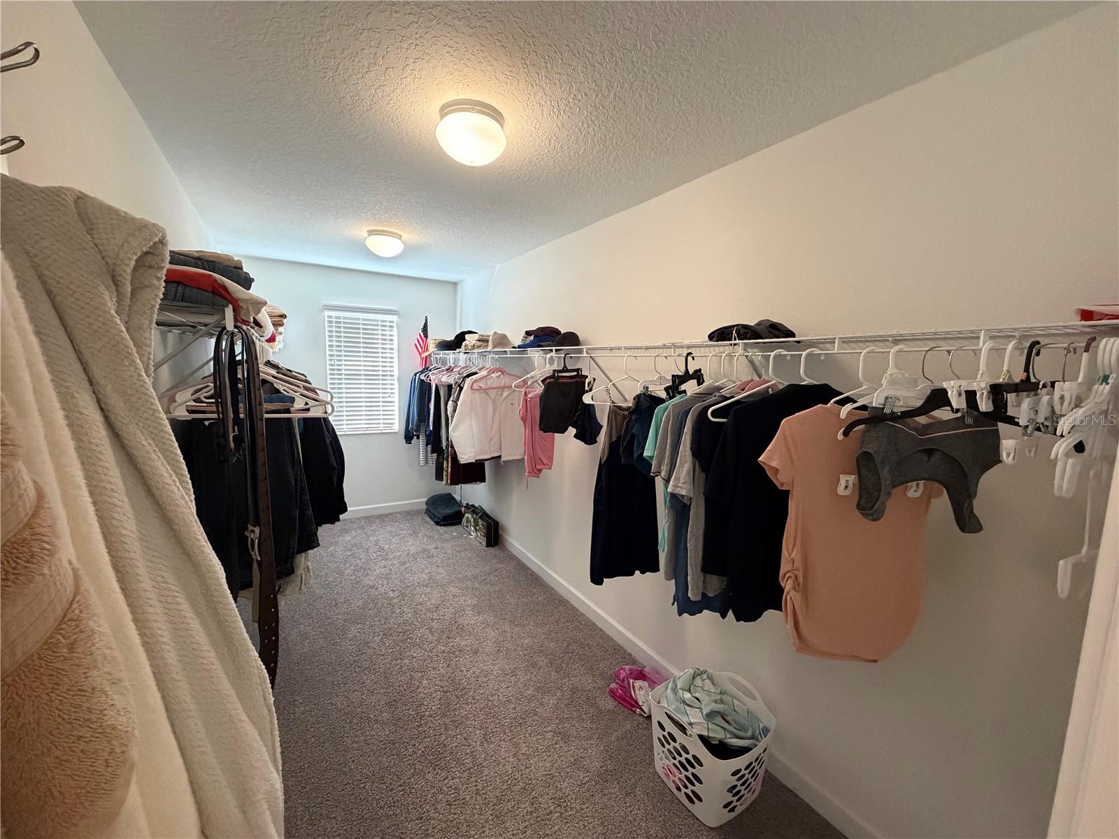 STOREY LAKE - Residential