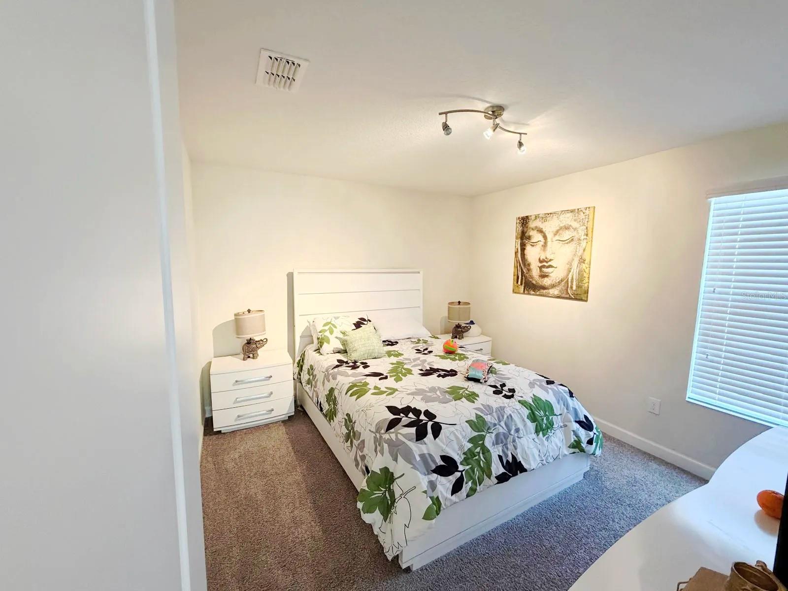 STOREY LAKE - Residential