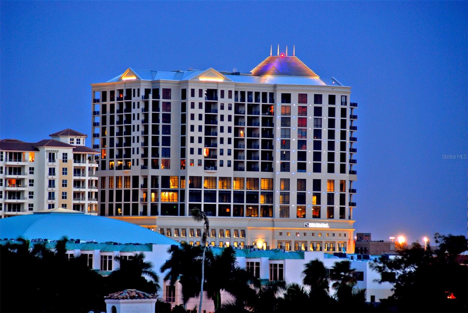 PLAZA AT 05 POINTS RESIDENCES - Residential