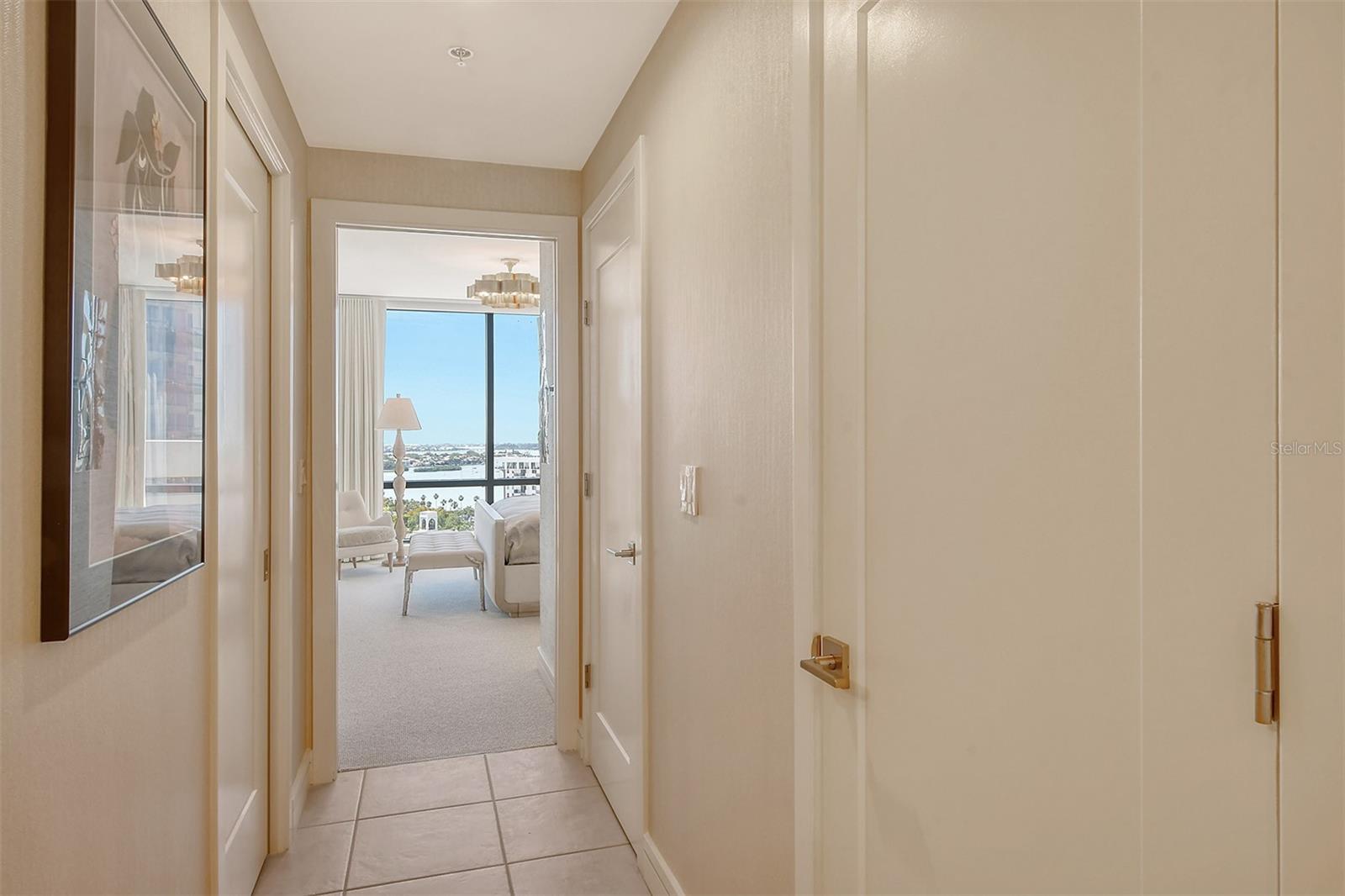 PLAZA AT 05 POINTS RESIDENCES - Residential