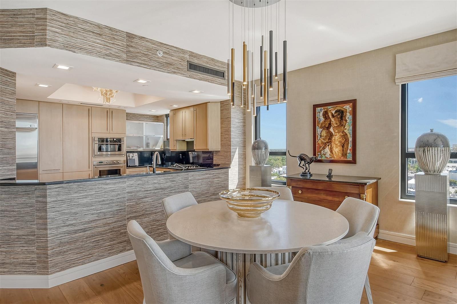 PLAZA AT 05 POINTS RESIDENCES - Residential