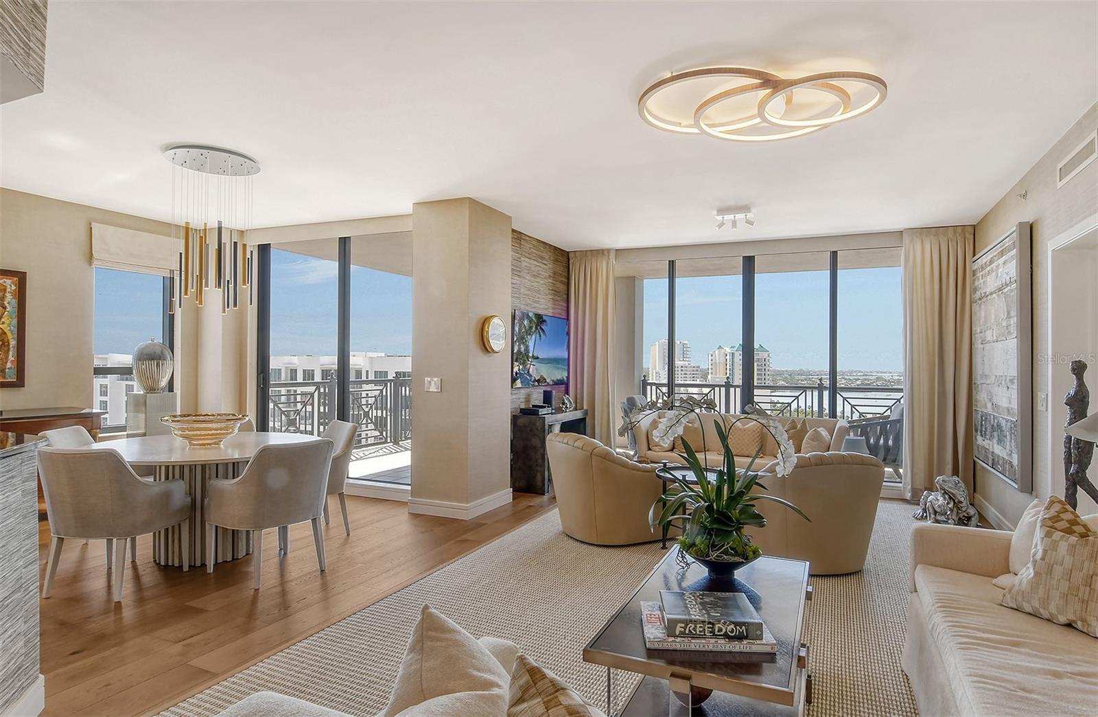 PLAZA AT 05 POINTS RESIDENCES - Residential