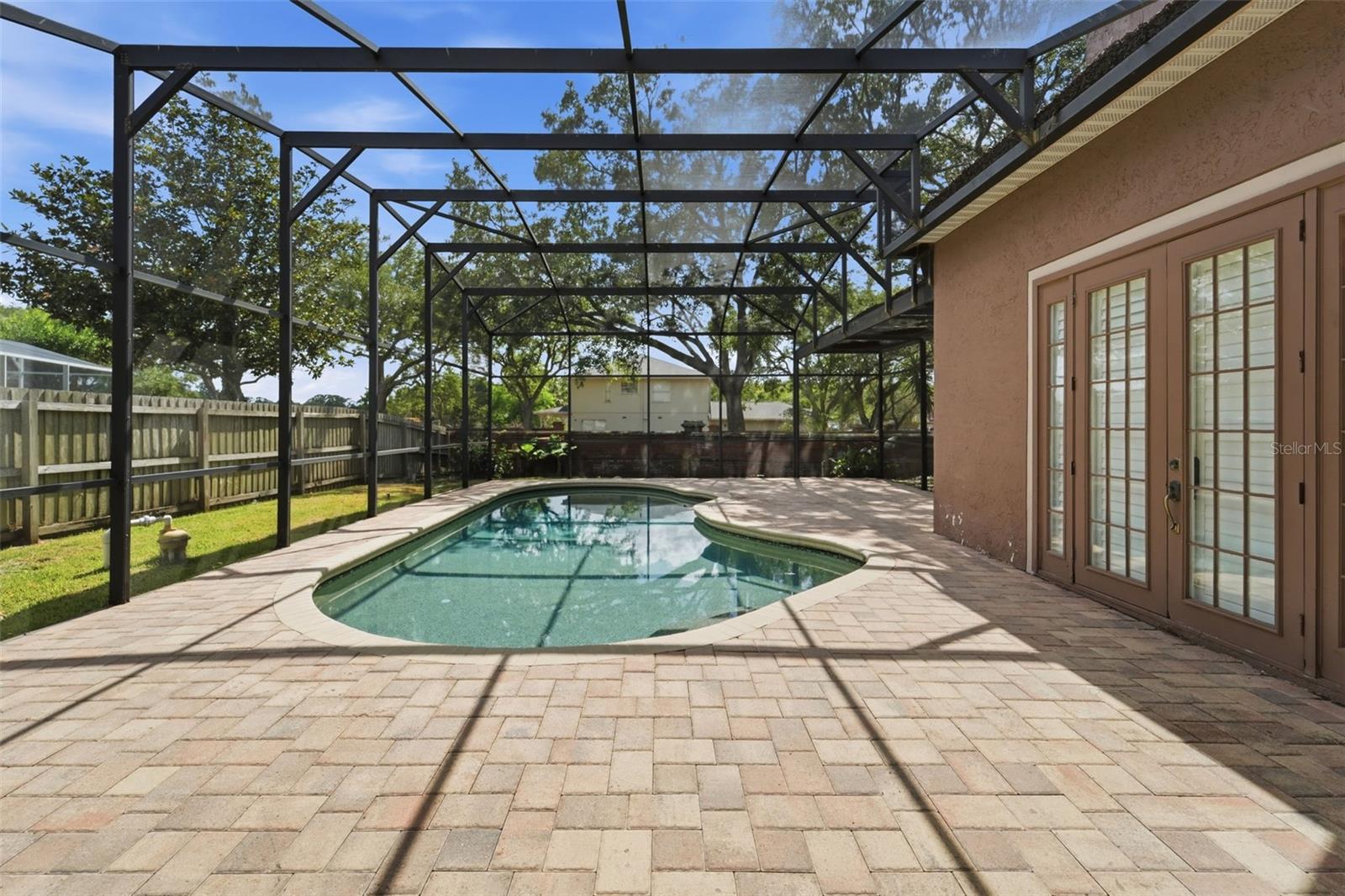 UNIVERSITY ESTATES - Residential