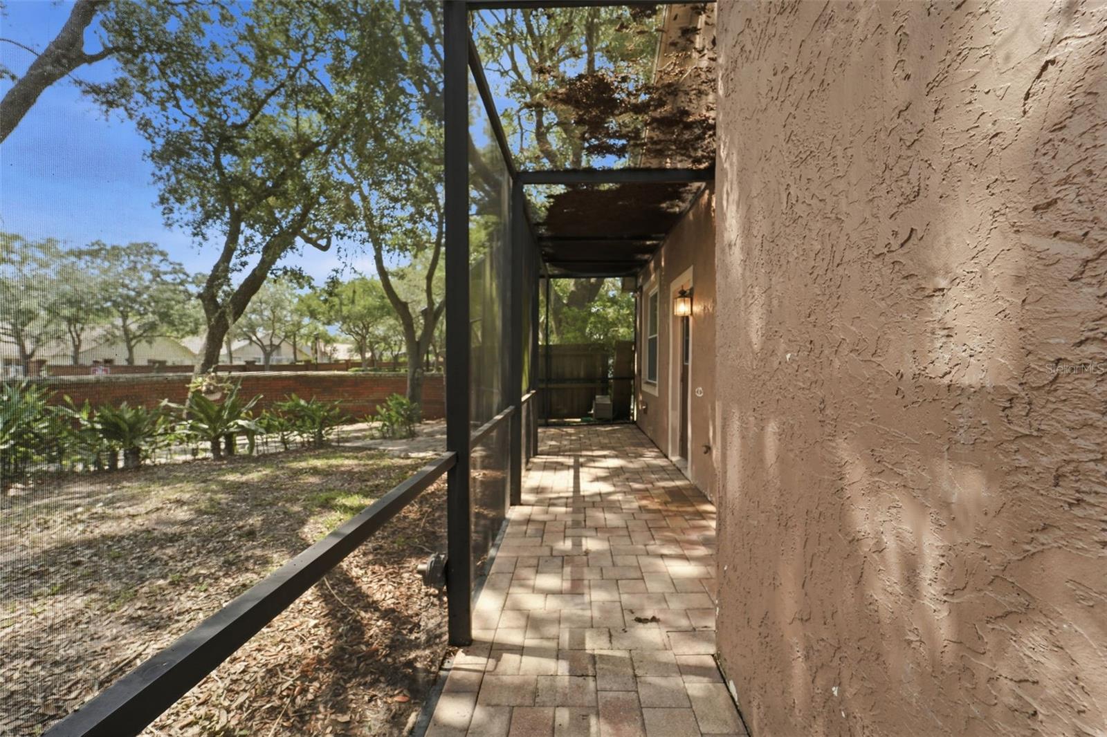 UNIVERSITY ESTATES - Residential