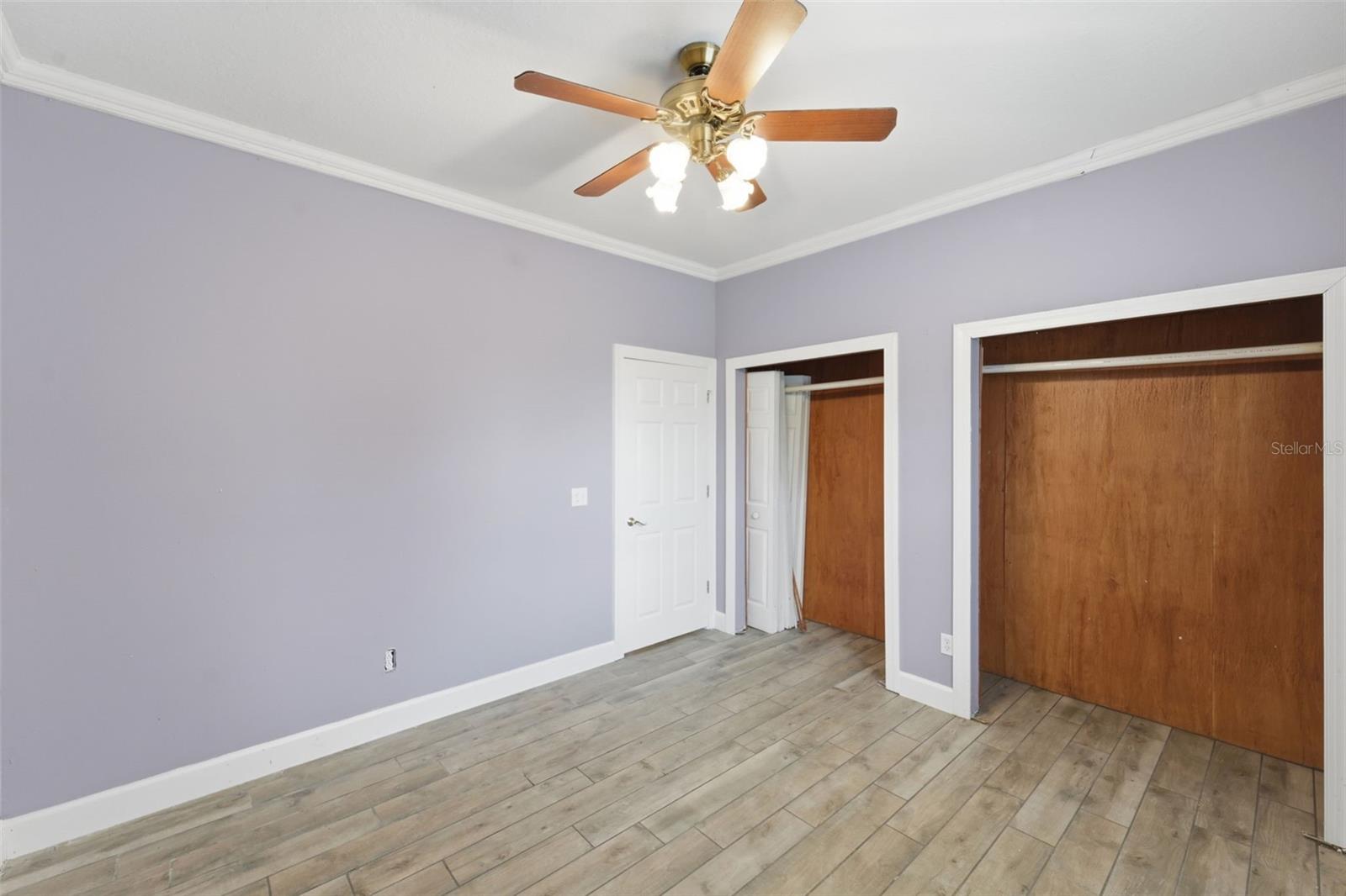 UNIVERSITY ESTATES - Residential