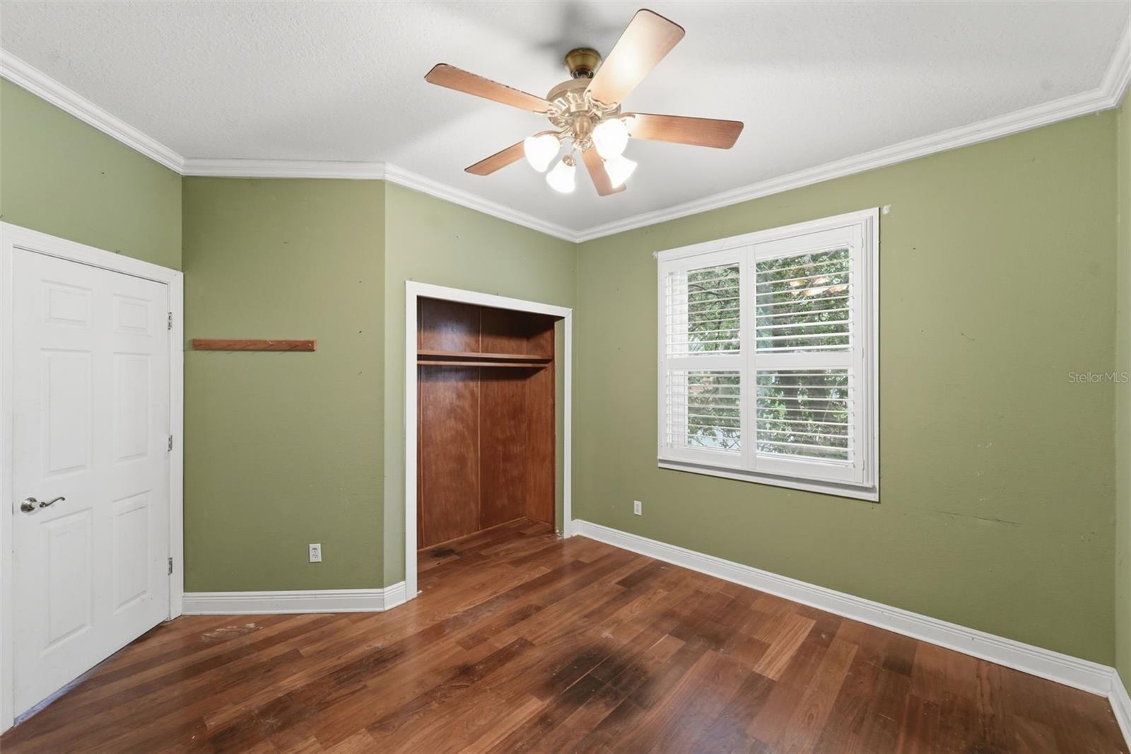 UNIVERSITY ESTATES - Residential