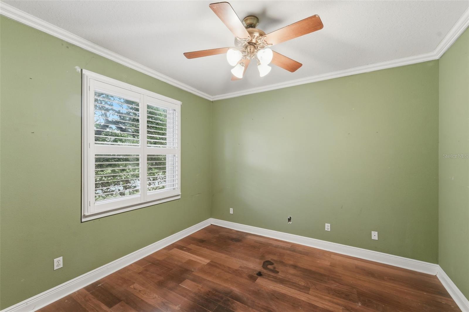 UNIVERSITY ESTATES - Residential