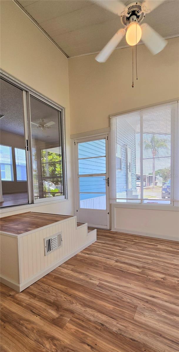 INTERNATIONAL BASS LAKE RESORT PH 01 - Residential