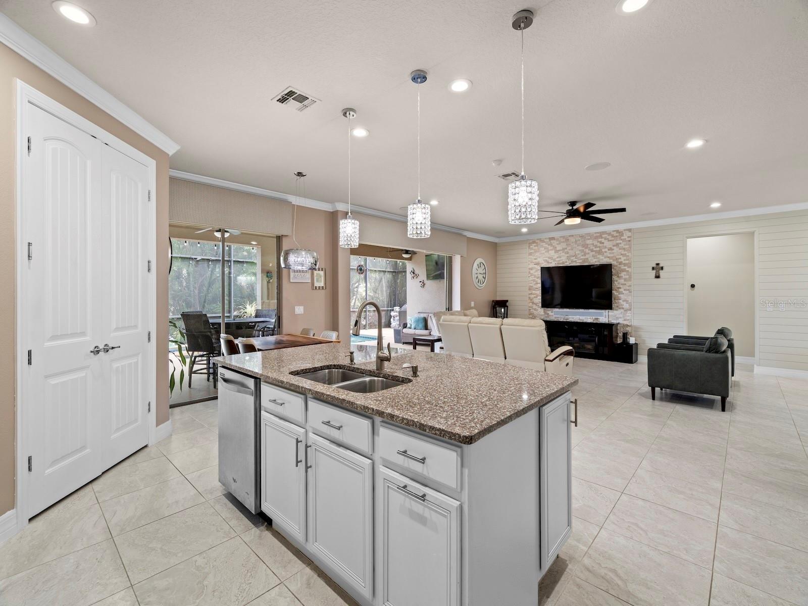 LAKESHORE AT NARCOOSSEE PH 1 - Residential