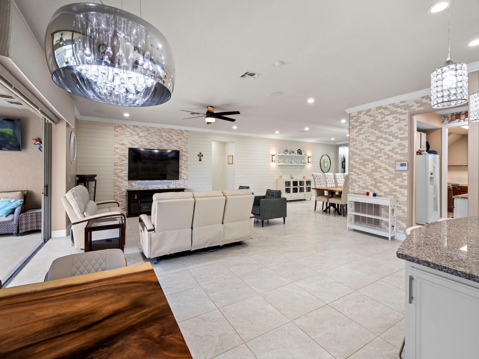 LAKESHORE AT NARCOOSSEE PH 1 - Residential