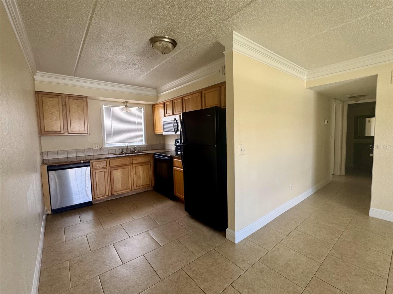 MOUNT DORA MOUNT DORA COMMONS CONDO - Residential Lease