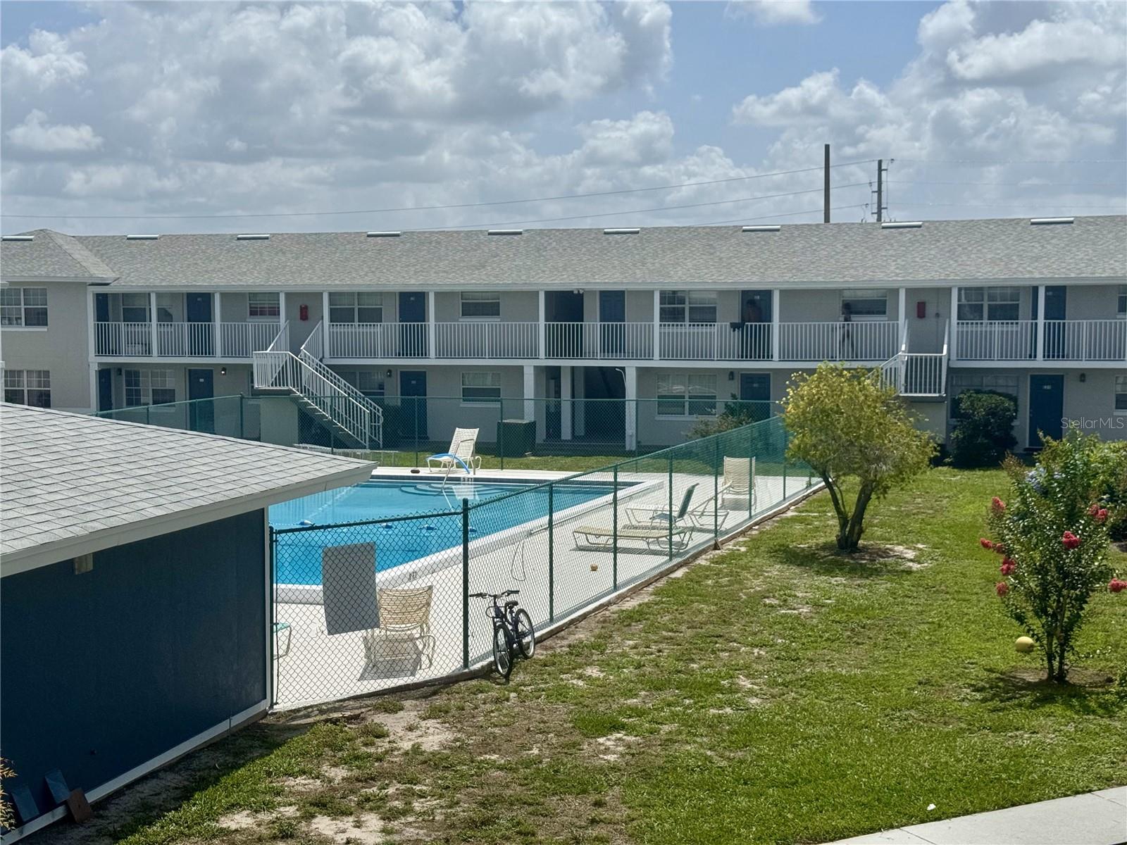 MOUNT DORA MOUNT DORA COMMONS CONDO - Residential Lease