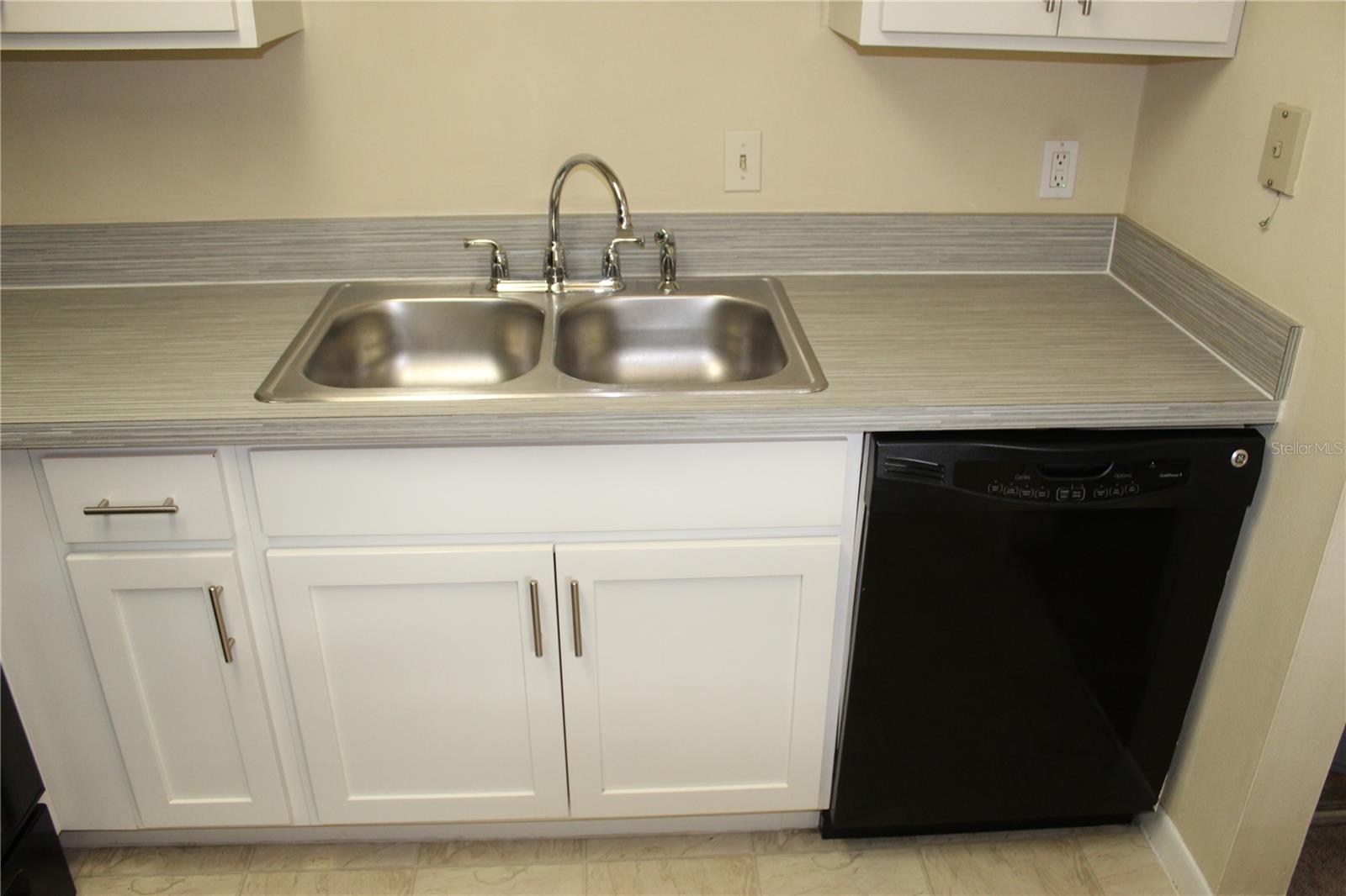 NORTH BAY VILLAGE CONDO - Residential Lease