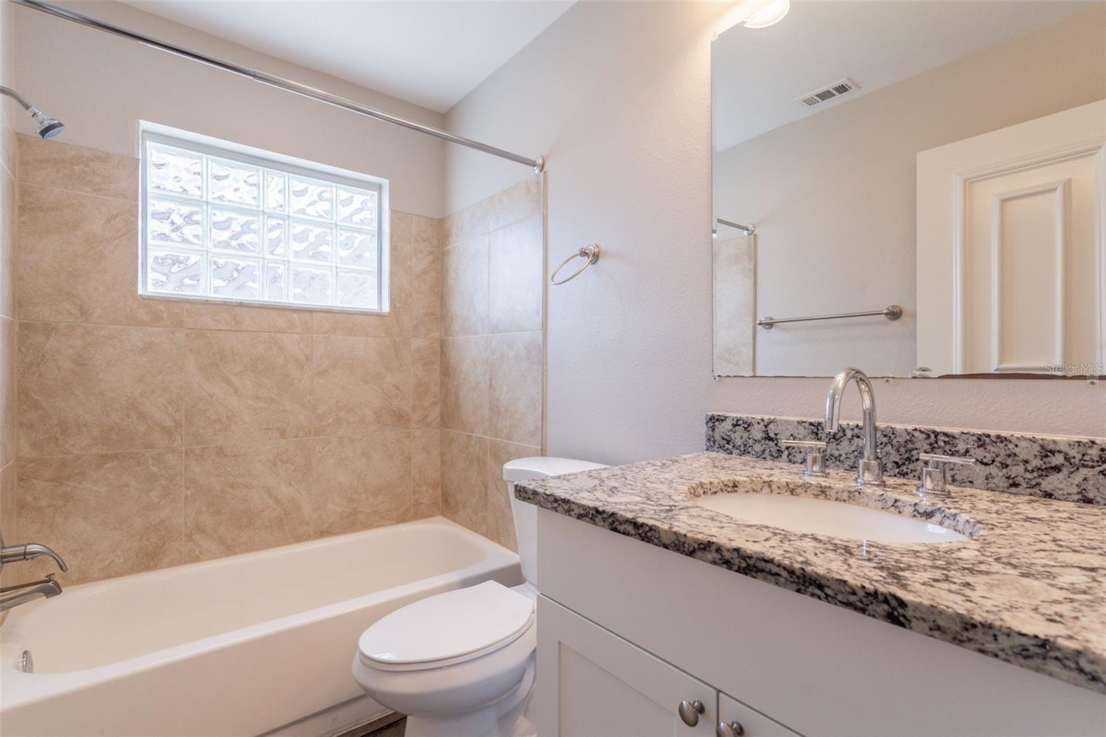 SANDPOINTE 2ND ADD - Residential