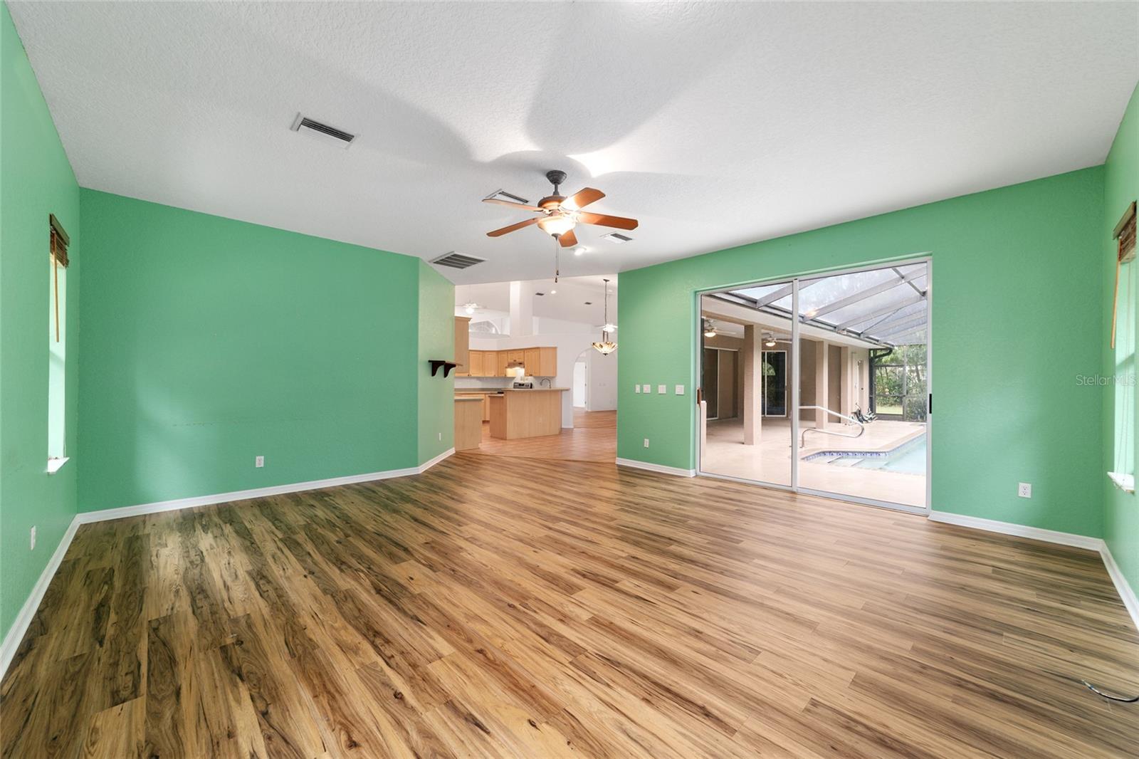 RAINBOW SPGS - Residential
