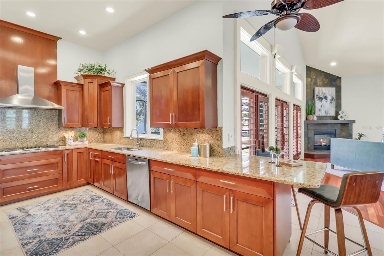 PINELLAS GROVES - Residential