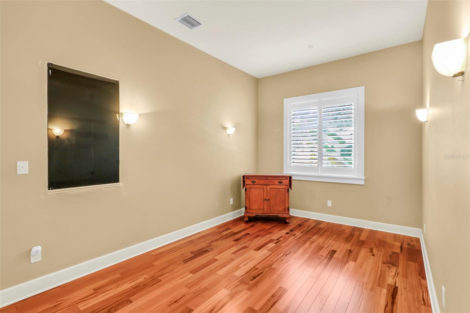 PINELLAS GROVES - Residential