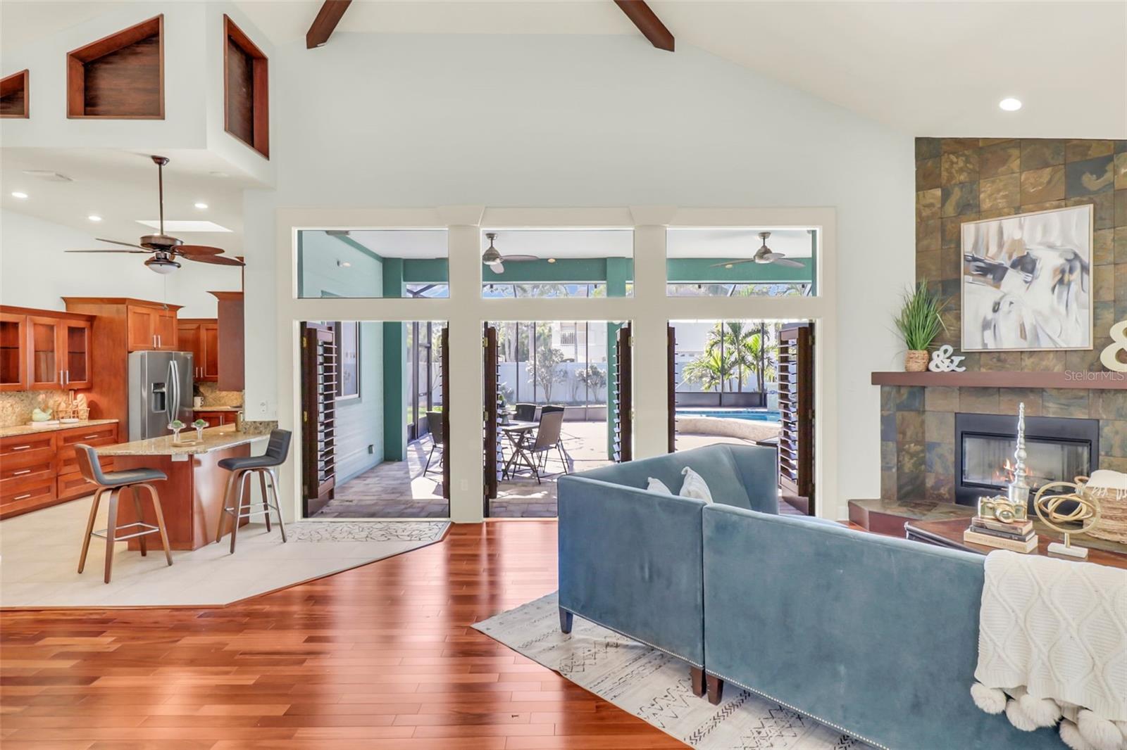 PINELLAS GROVES - Residential