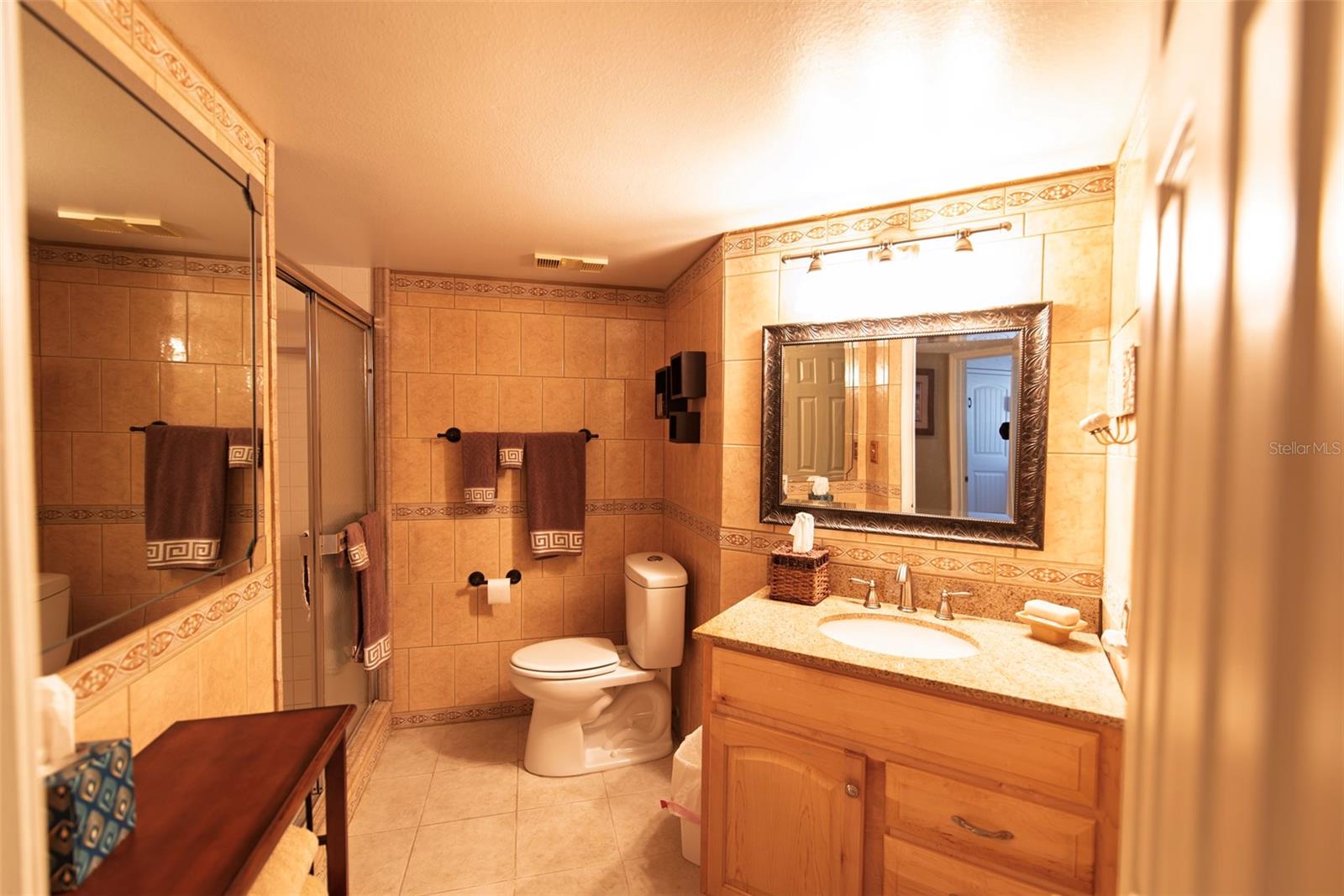 OAKS 04 - Residential