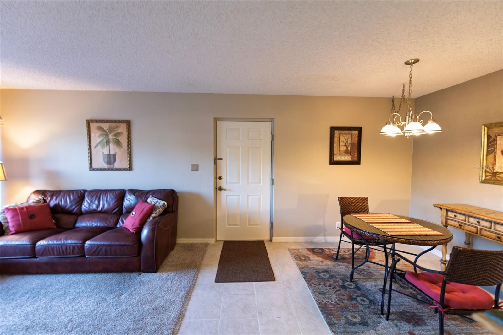 OAKS 04 - Residential