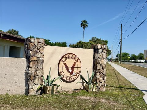 A home in WINTER HAVEN