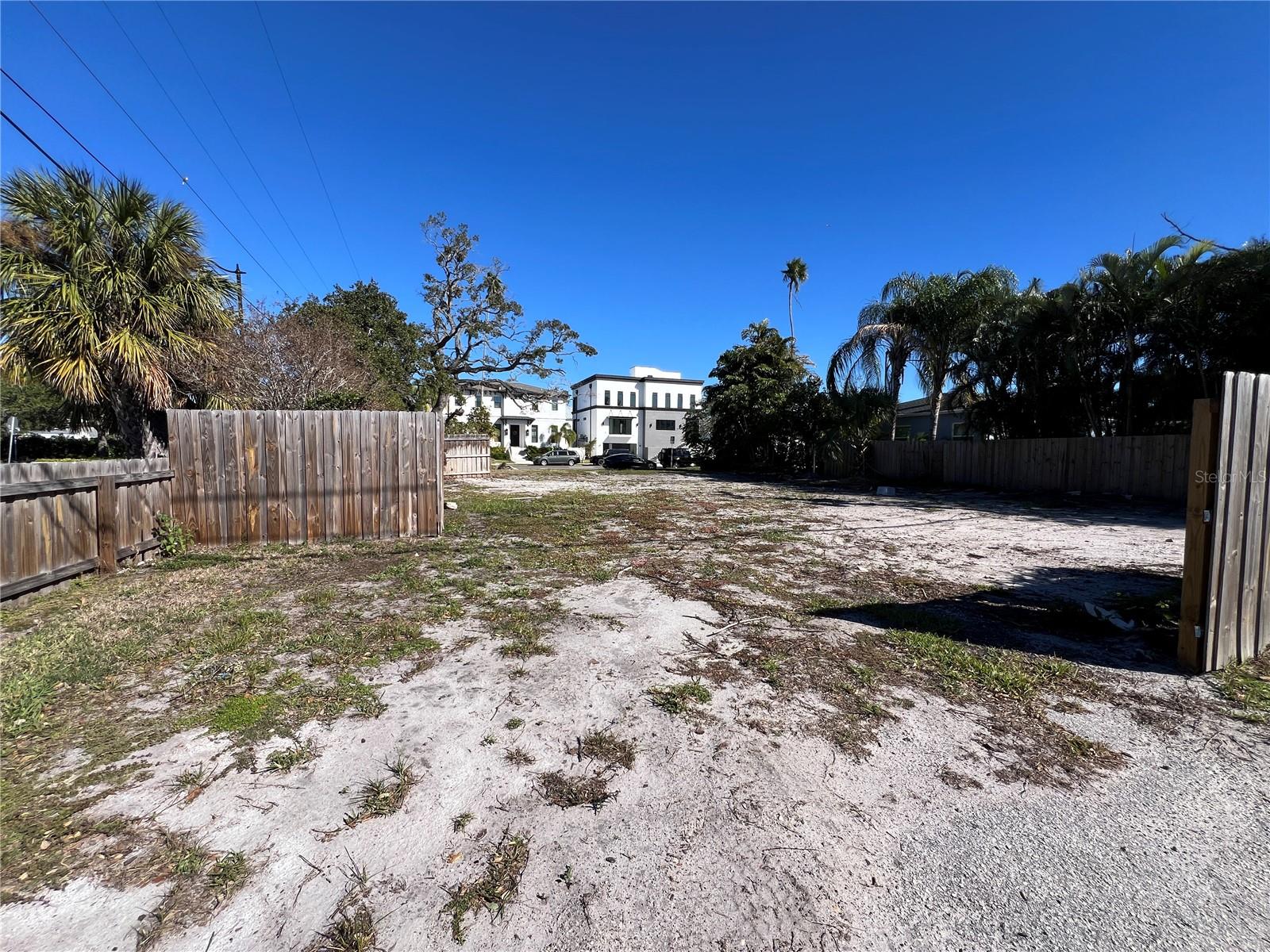 DAVIS ISLANDS PB10 PG52 TO 57 - Land