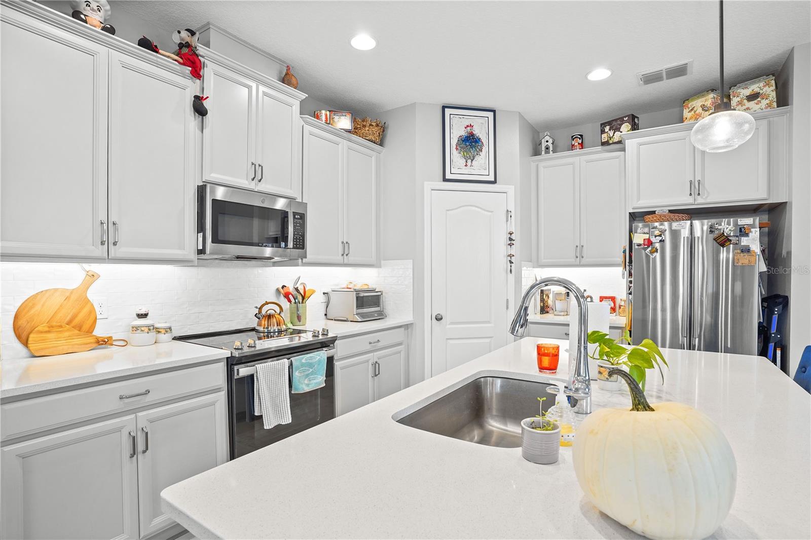 CADENCE PARK - Residential