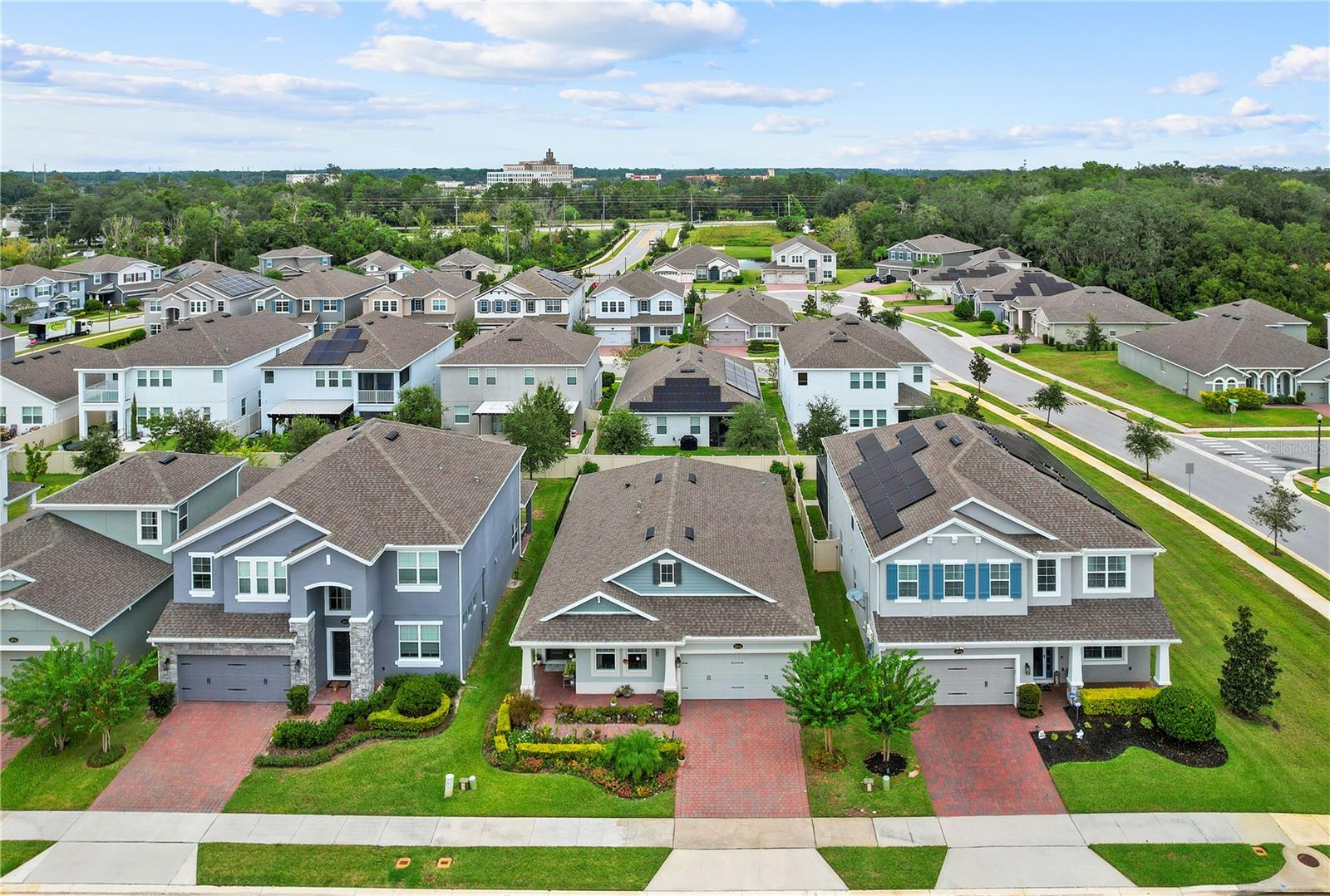 CADENCE PARK - Residential