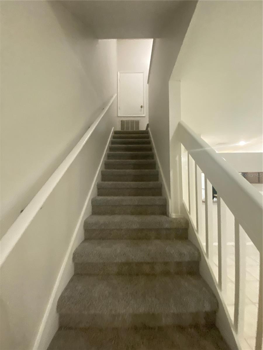 HUNTERS KEY TOWNHOMES AT NORTH PALMS - Residential Lease