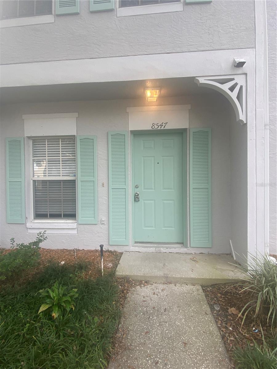 HUNTERS KEY TOWNHOMES AT NORTH PALMS - Residential Lease