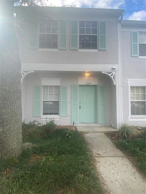 8547 HUNTERS KEY CIR TAMPA FL 33647