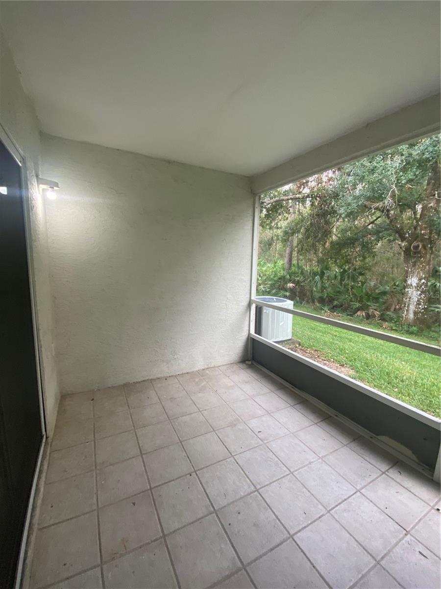 HUNTERS KEY TOWNHOMES AT NORTH PALMS - Residential Lease