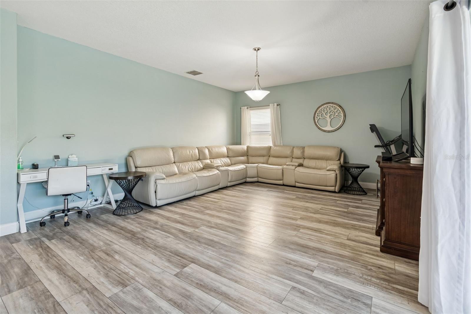 CONCORD STATION - Residential