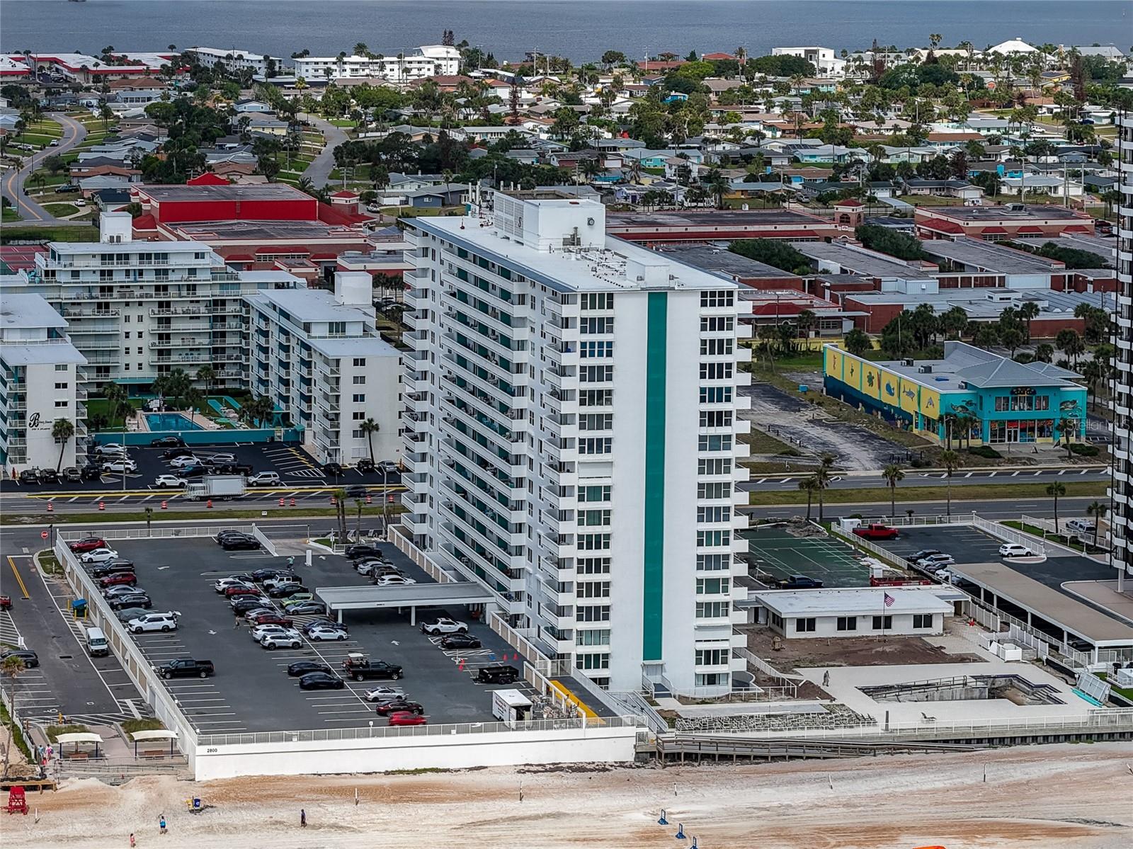 TOWERS - Residential