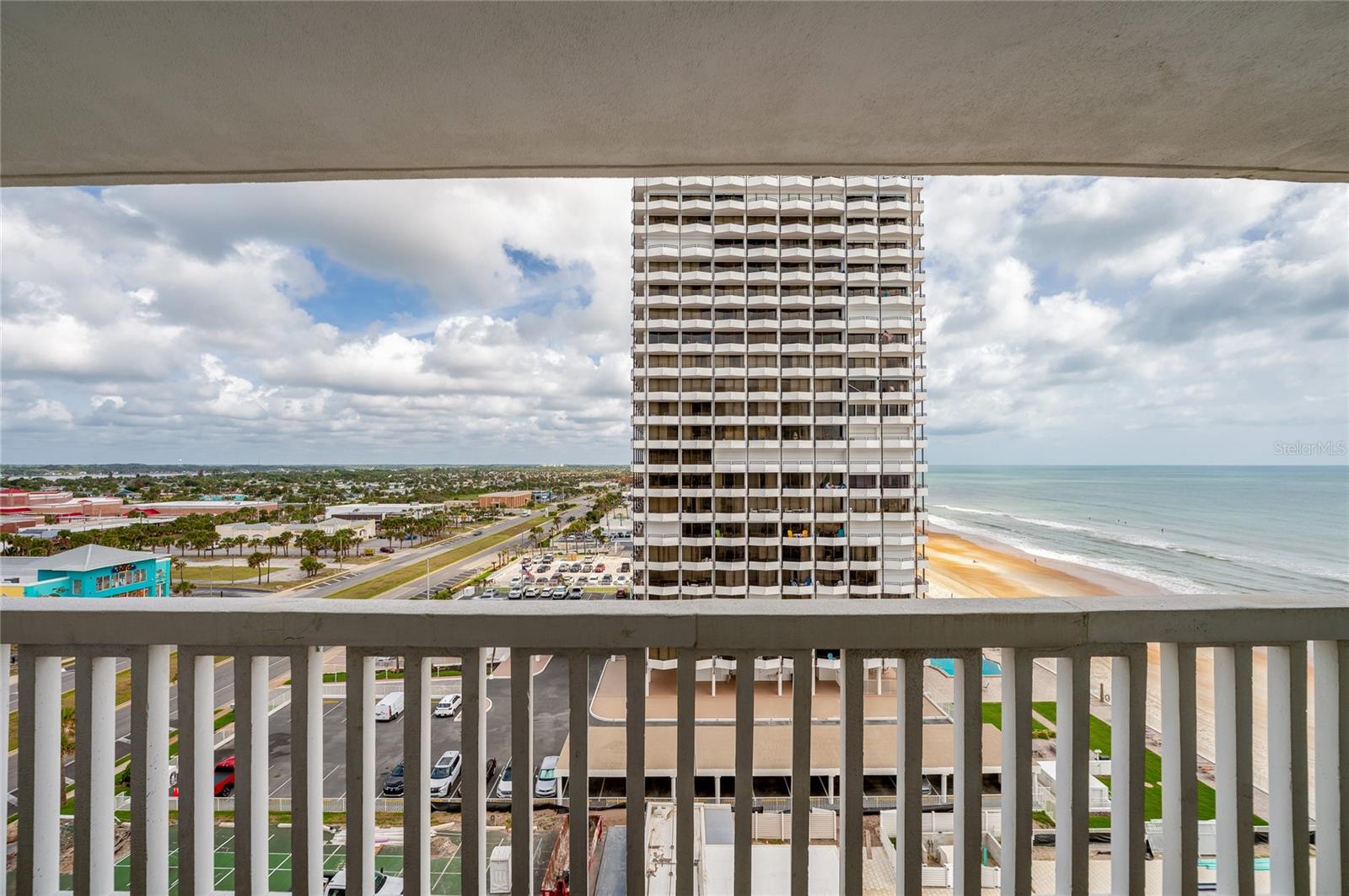 TOWERS - Residential