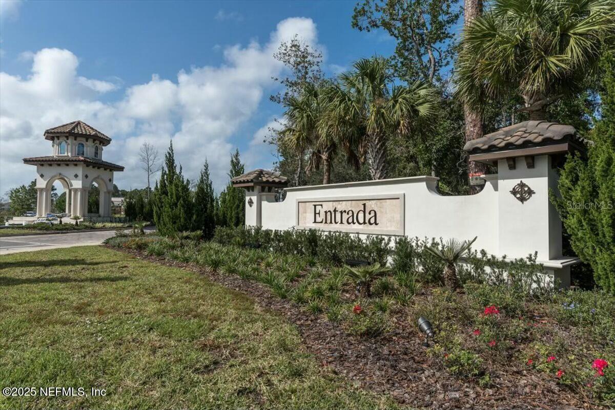 ENTRADA PH 1 - Residential