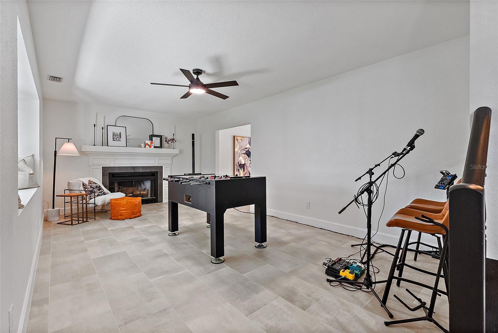 9067 CYPRESS TRAIL
