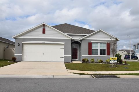 A home in WINTER HAVEN