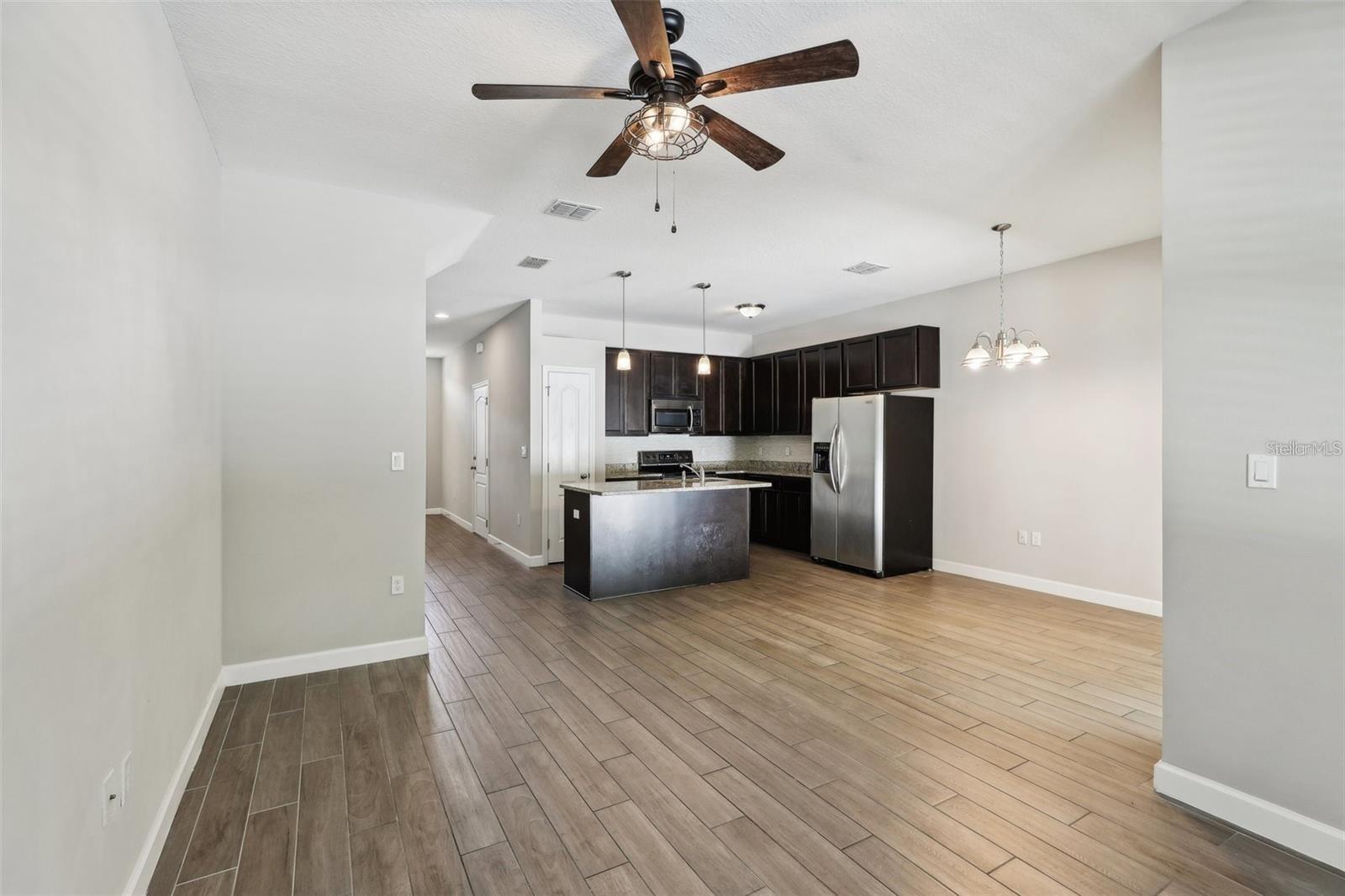 CORONADO TWNHMS - Residential Lease